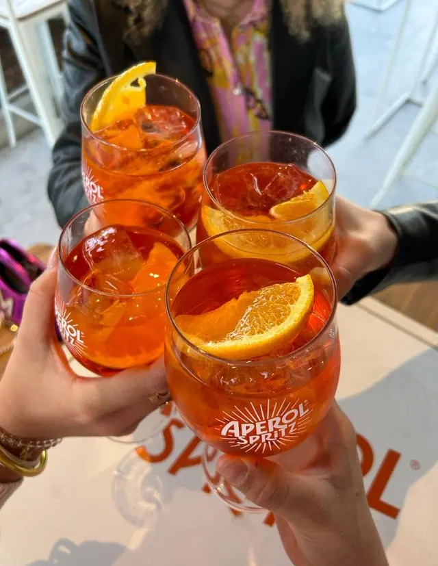 Agenda de l'été 2026 : Fête de la musique, Brunchs, Barbecue & Soirée blanche !